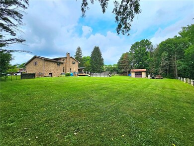 15 Pineview Estates, West Newton, PA 15089 - photo 2