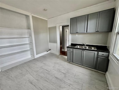 8790 Kimberly Ct unit 2, Detroit, MI 48204 - photo 7