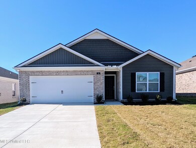 24 Pine St, Byhalia, MS 38611 - photo 2