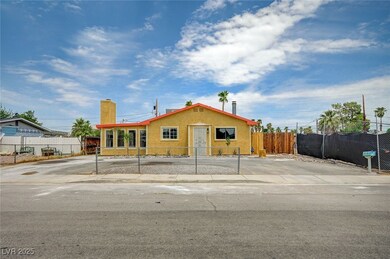 5872 Willard St, Las Vegas, NV 89122 - photo 4