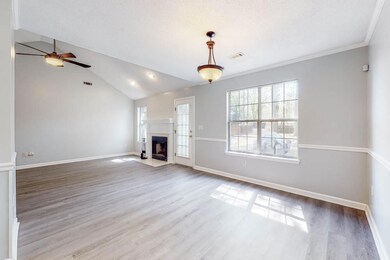 Dining room!
