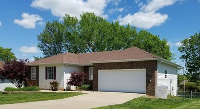 202 Shady Acres Cir, Nixa, MO 65714 - photo 4