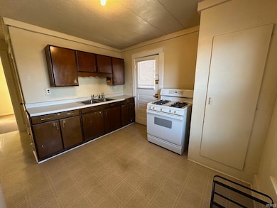 1100 E Monroe St, Goshen, IN 46528 - photo 4