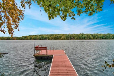 115 Waterview Dr, Hawley, PA 18428 - photo 6