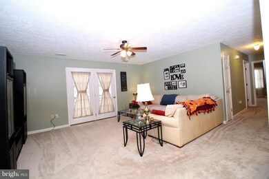 105 Hailey Ln unit D9, Strasburg, VA 22657 - photo 2