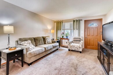 3232 Penfield Road Columbus OH-large-005