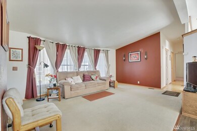 13613 Cedar Cir E, Sumner, WA 98391 - photo 7