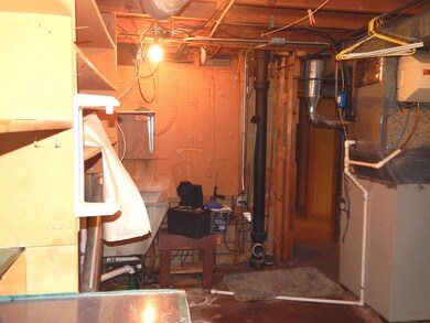 1901 Apache Rd, Waukegan, IL 60087 - photo 2