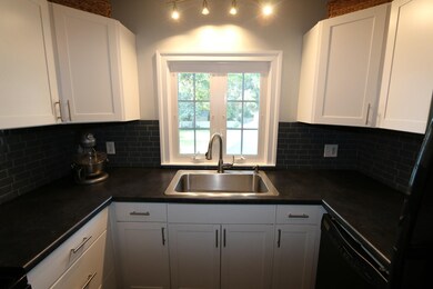 38 Miles Standish Rd, Schenectady, NY 12306 - photo 7