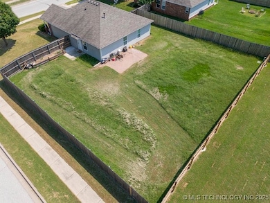 7210 S Fir Place, Broken Arrow, OK 74011 - photo 6