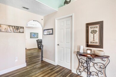 Entry to Kitchen