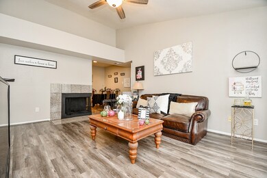 8055 Cambridge St unit 22B, Houston, TX 77054 - photo 2