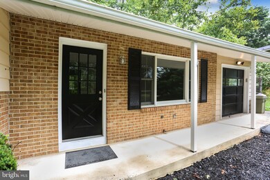 12209 Piedmont Rd, Clarksburg, MD 20871 - photo 2