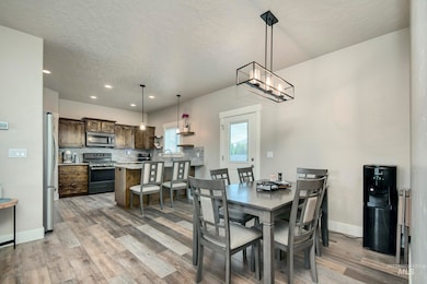 202 E Leon St, New Plymouth, ID 83655 - photo 7