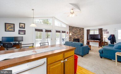 425 Dale Dr, Basye-Bryce Mountain, VA 22842 - photo 5