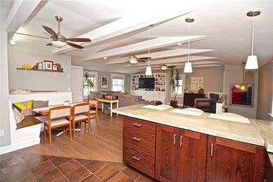 108 Warner St unit 2, Newport, RI 02840 - photo 2