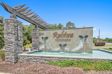 728 Widgeon Wy Crestview FL 32539 USA-04