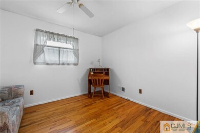 26 Hemlock Dr, Port Reading, NJ 07064 - photo 6