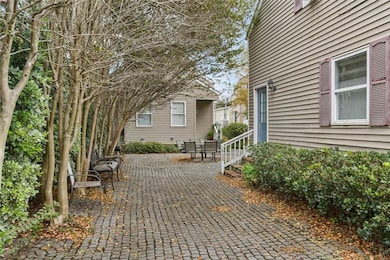 1726 Burdette St, New Orleans, LA 70118 - photo 2