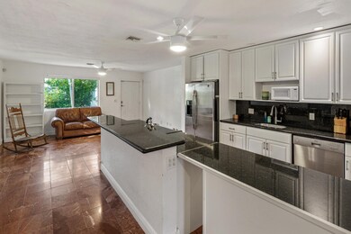Kitchen_1916 Fogarty Ave, Key West