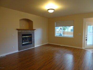 Family room with direct vent fp