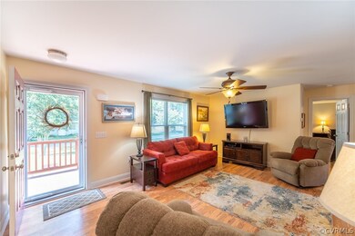 418 River Shore Dr, Dunnsville, VA 22454 - photo 5