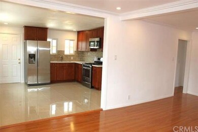 Dining Room to Kitchen