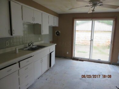 3488 Vanderberg Ave, Columbus, OH 43204 - photo 6