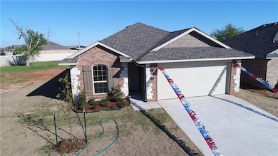 18208 Camborne Ave, Edmond, OK 73012 - photo 3