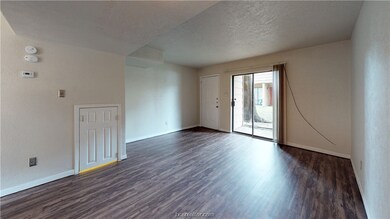 202 Lincoln Ave unit B, College Station, TX 77840 - photo 7