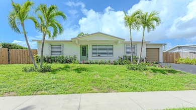 1717 16th Ct N, Lake Worth, FL 33460 - photo 3