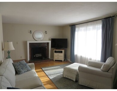 4 Fairview Cir, Holliston, MA 01746 - photo 6