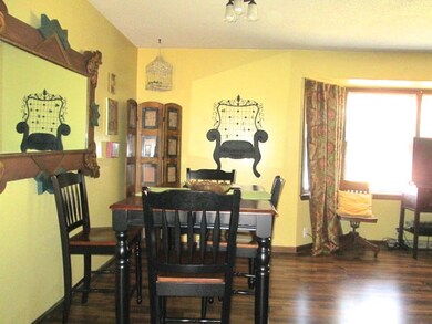Dining Room 2318 Magnolia Ct