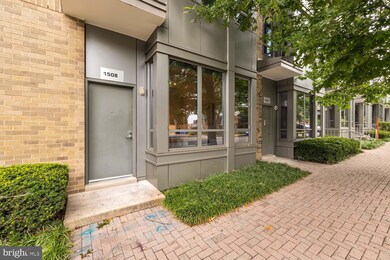 1508 N Scott St unit TH3, Arlington, VA 22209 - photo 3