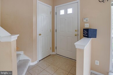 12511 Selkirk Cir, Bristow, VA 20136 - photo 4