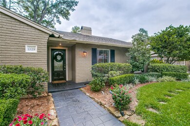 10019 Longmont Dr, Houston, TX 77042 - photo 5