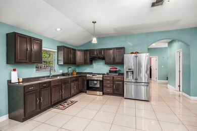 411 County Road 4284, Dayton, TX 77535 - photo 7