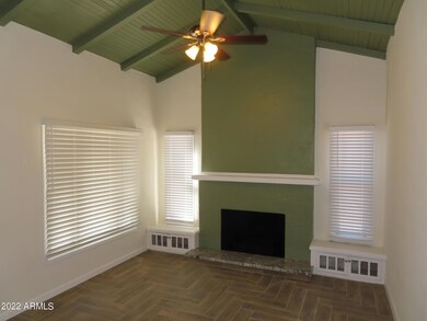 42 E 2nd Ave, Mesa, AZ 85210 - photo 4