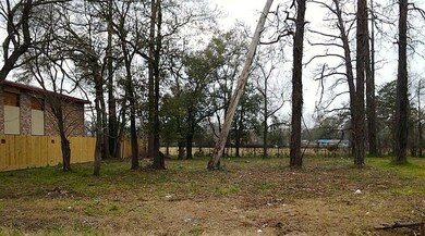 8111 Autumn, Houston, TX 77016 - photo 2