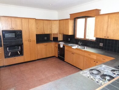 134 Ann Cir, Crawfordville, FL 32327 - photo 4