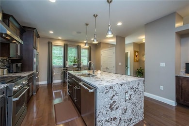 413 Wyola St, Pittsburgh, PA 15211 - photo 6