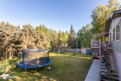 Exterior - Back Yard 20160530-DW-2729-SM