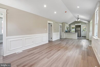 730 Maple Rd, Woodbury, NJ 08096 - photo 3