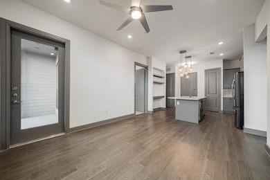 The View on Carrollton unit 3336, Carrollton, TX 75007 - photo 4