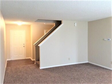 9501 W Constellation Dr, Pendleton, IN 46064 - photo 2