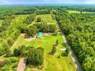 371 Buncombe Rd, Enoree, SC 29335 - photo 7