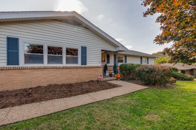 5646 Crestview Dr-2
