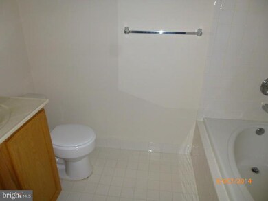 12701 Found Stone Rd, Germantown, MD 20876 - photo 6
