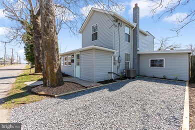 116 Boundary St, Colonial Beach, VA 22443 - photo 4