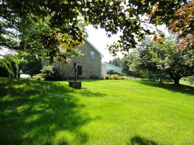 2320 Community Dr, Bath, PA 18014 - photo 6